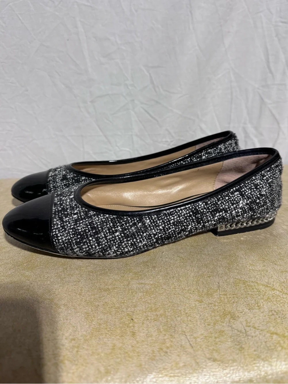 Michael Kors tweed poiny toe flats Size 7